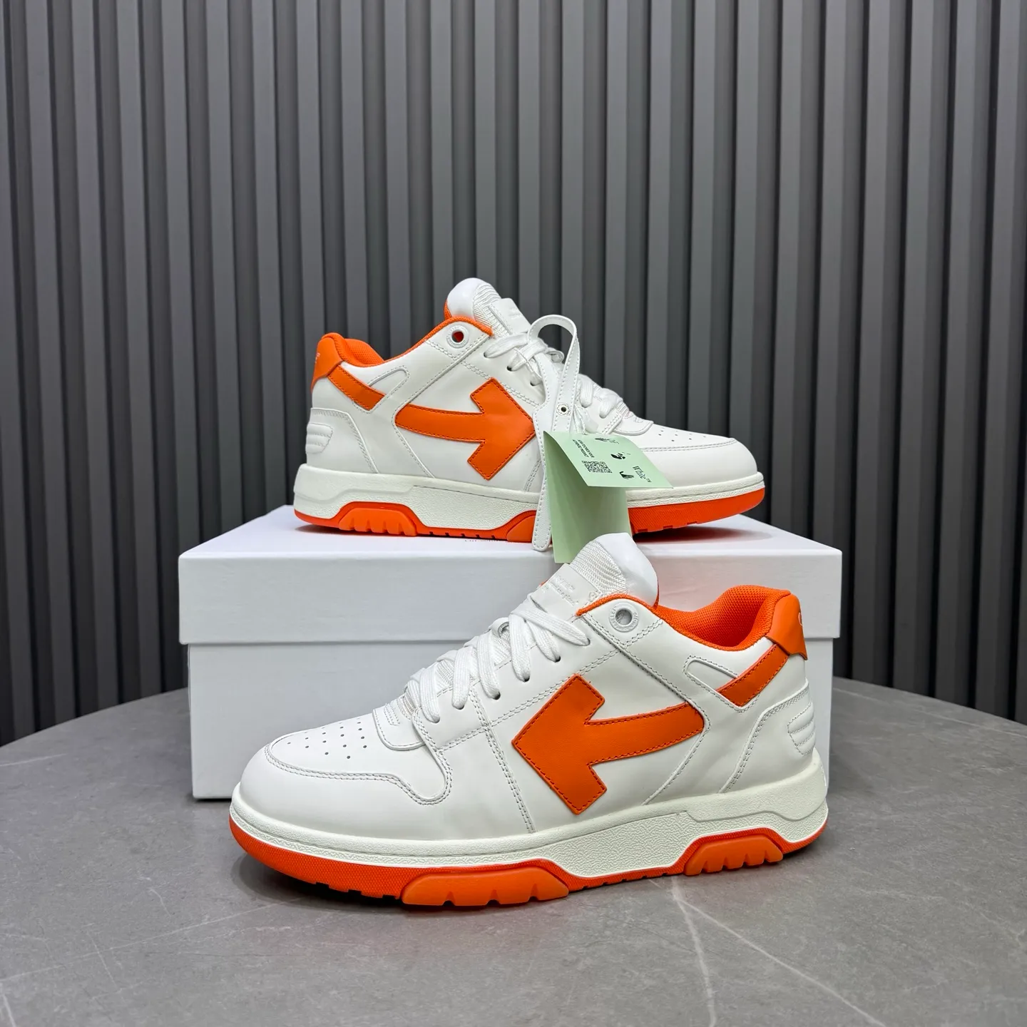 P620 OFF WHITE⚡️Couple model⚡️35-40 women’s model 39-46 men’s model